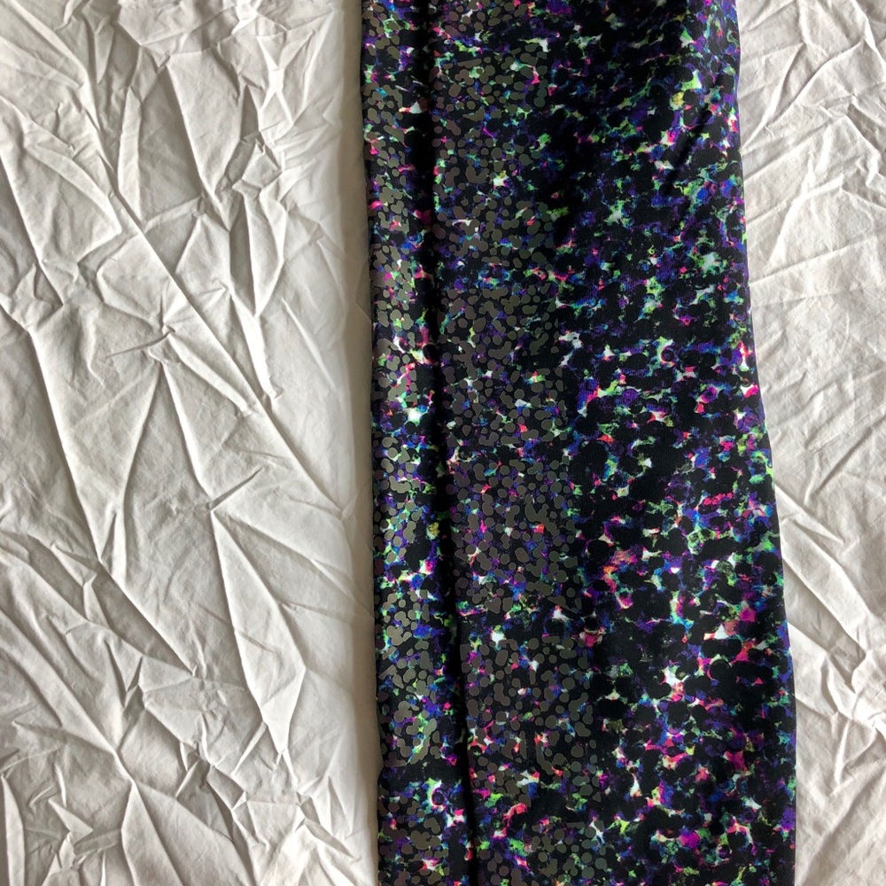 lululemon Speed Wunder Tight 28” *SW 2019 Size 2. - Picture 3 of 4